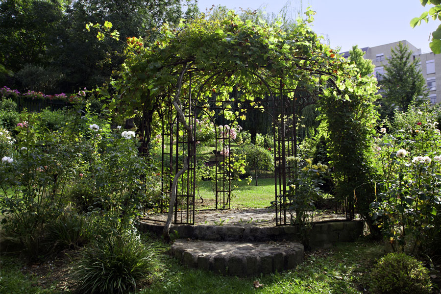 Jardin botanique d'Issy-les-Moulineaux