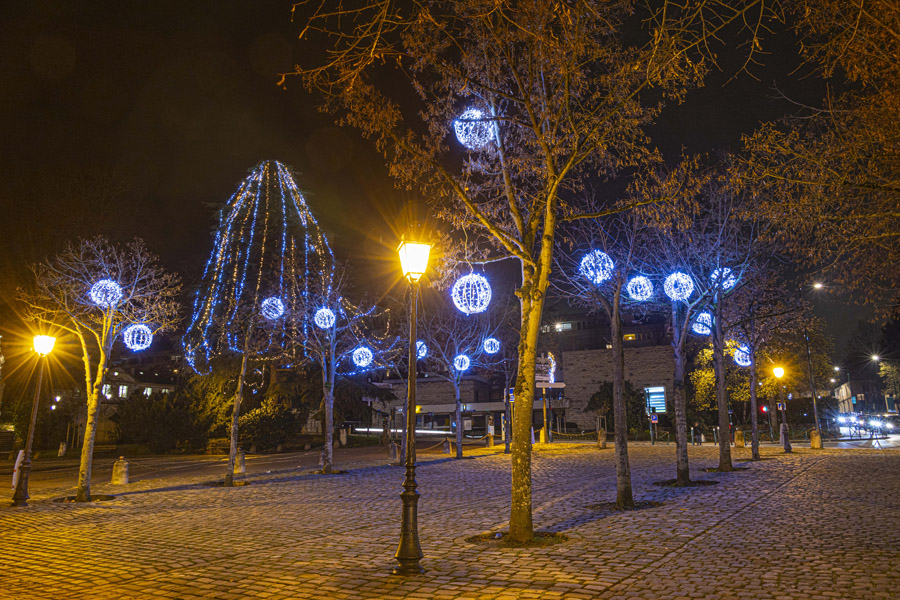 Illuminations de Noël à Ville-d'Avray 2019-2020 - éclairage fêtes de fin d'année, Grand Paris Seine Ouest