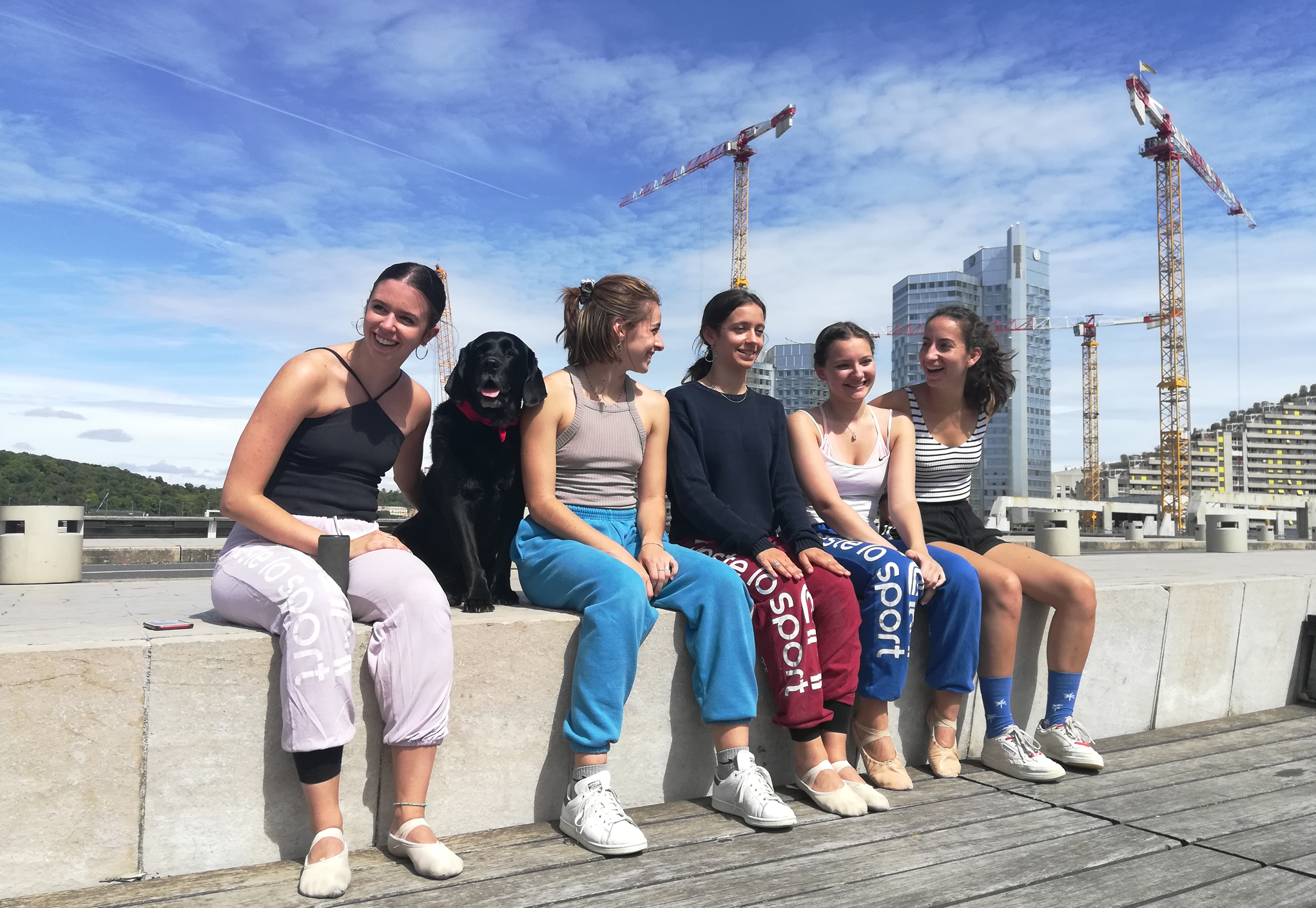 Danse à ciel ouvert - élèves de 3ème cycle de la classe de danse du conservatoire Niedermeyer à Issy-les-Moulineaux (Grand Paris Seine Ouest)