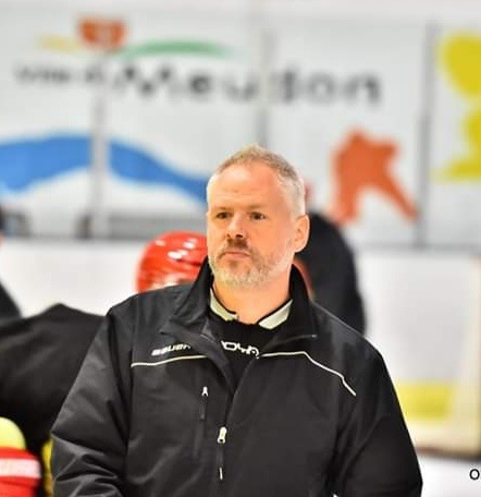 Sylvain Codère, coach sportif du Meudon Hockey Club : « C’est un métier de passion : ne plus pouvoir l’exercer, cela nous affecte »